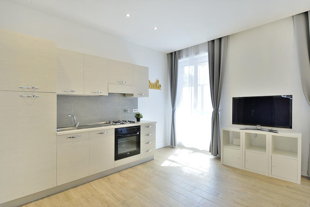 New Romantic Trastevere Apartment Exteriör bild